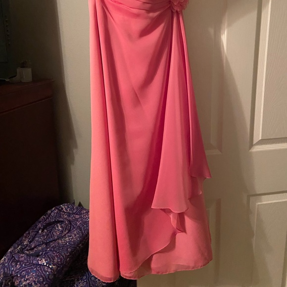 Prom - Picture 2 of 2